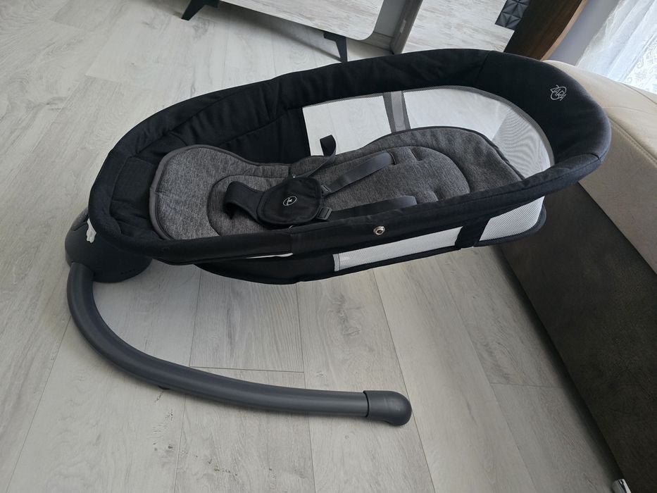 Бебешка люлка (Zara]