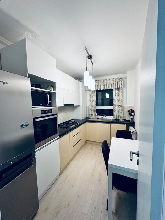 Apartament 2 camere si gradina, de închiriat