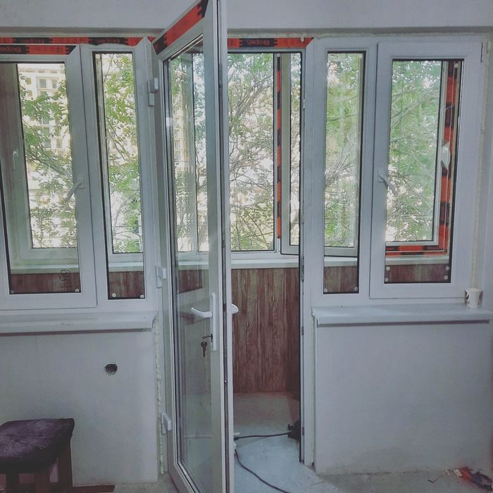 Изготовим алюминевые и пластиковые окна.