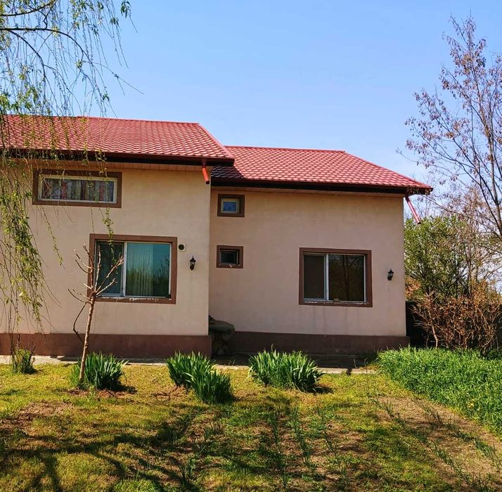 Vila in Barcanesti cu unic proprietar, aproape de orasul Urziceni