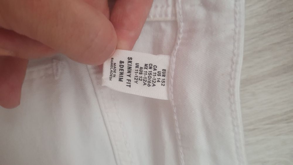 Blugi albi impecabili 152