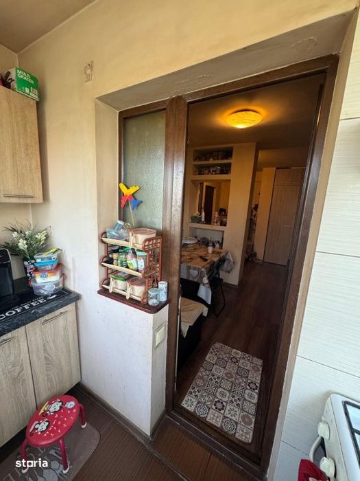 Apartament doua camere decomandat, Brazda, Etaj 1