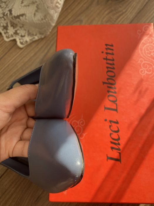 Бесплатно даром туфли 36 р