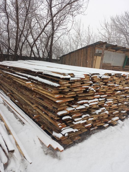 Доска необрезная тес под профлист