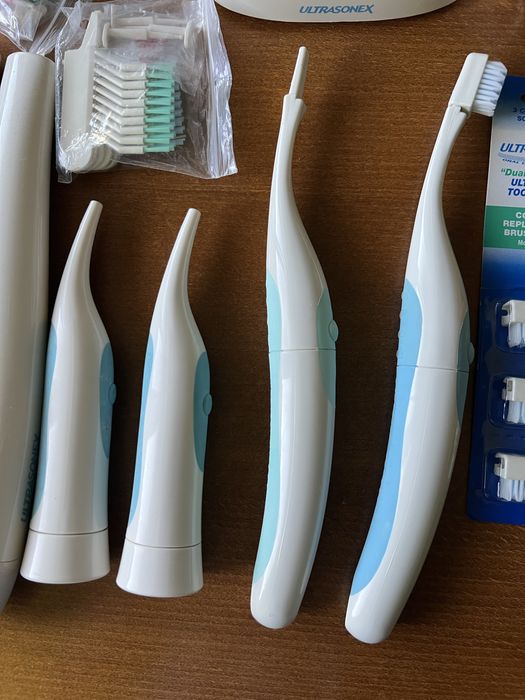 ULTRASONEX Електрически четки за зъби НЕИЗПОЛЗВАНИ