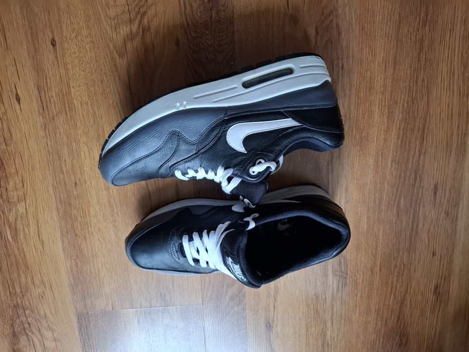 Nike air max маратонки 43 номер.