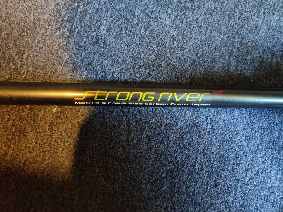 Lanseta FL STRONG RIVER 3.9 + mulineta MIFIME 7000