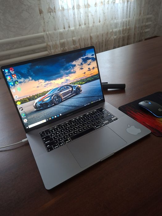 Macbook pro 2019 16/512 core i7