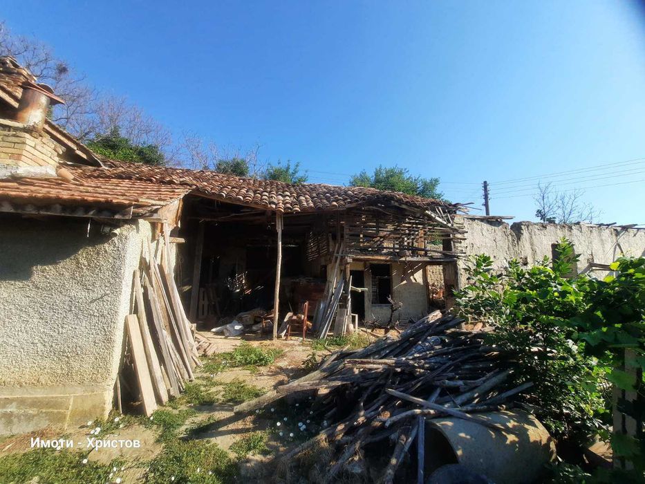 Продава се Къща в с. Ивански, Област Шумен - 87 кв.м за 528 €/кв.м - Снимка #16