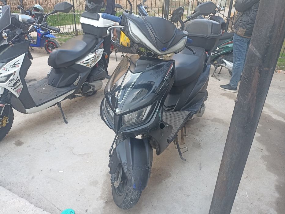 Мопед хороший состояние...