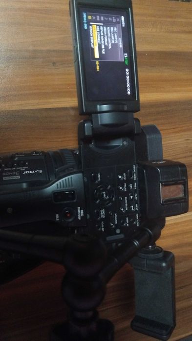 камера sony HXR-NX3