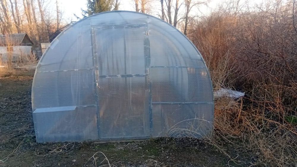 Теплица для огорода