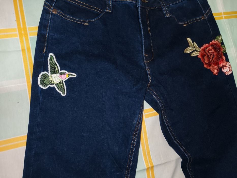 Blugi dama Skinny cu eticheta