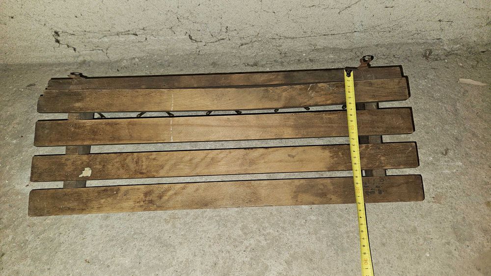 Комплект 2 бр. ретро дървени етажерки закачалки