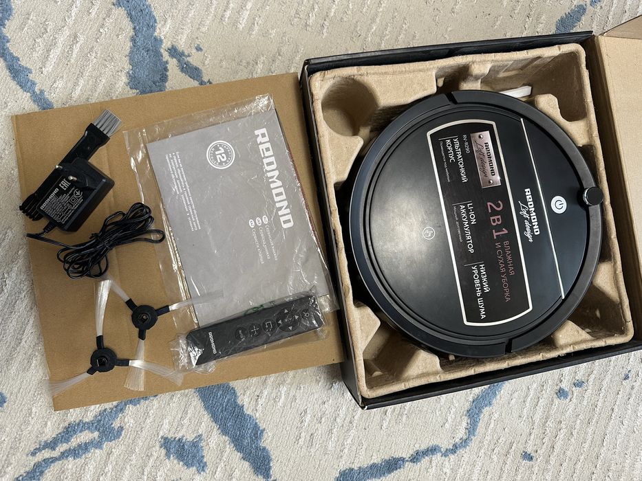 Продам пылесос-робот