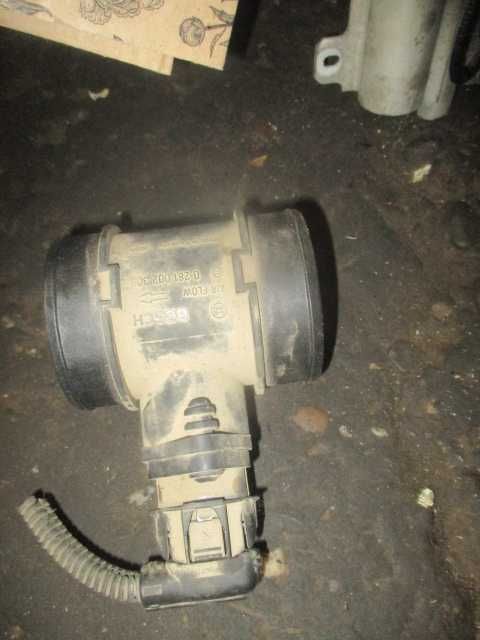 Debitmetru aer ALFA ROMEO 147 motor 1,6 benzina 16 valve PROBAT
