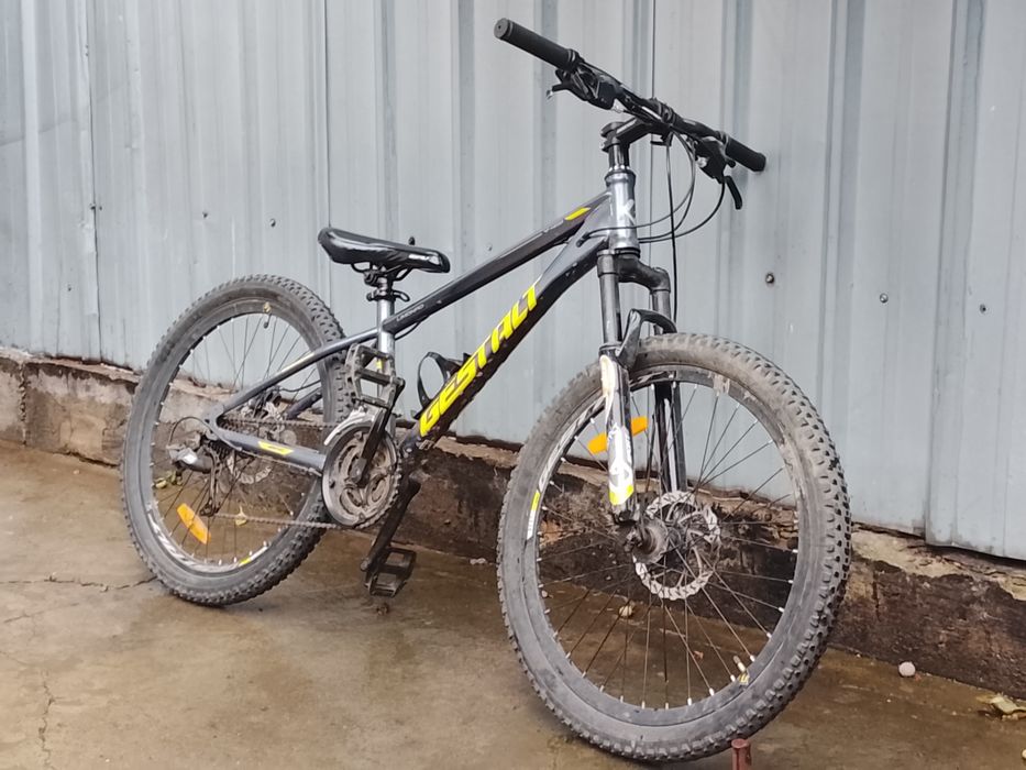 Dirt bike Gestalt