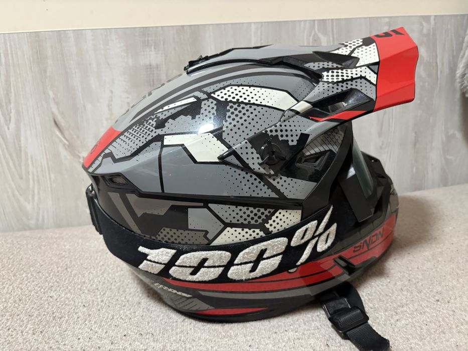 Vand casca pentru trotinete electrice sau bicicleta