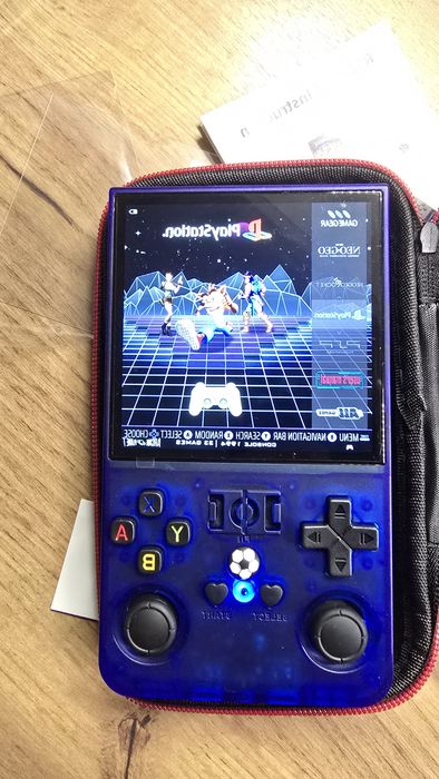 Consola 18 000 jocuri R36 MAX 64 GB