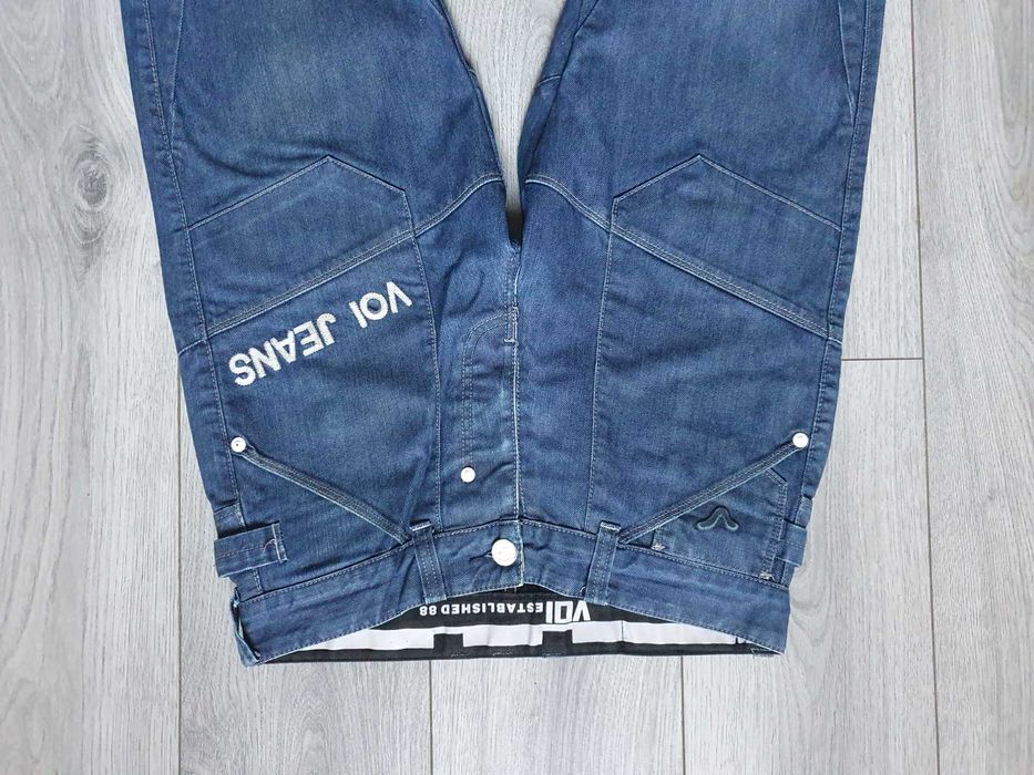 Blugi barbati VOI JEANS "Mayweather" - Marime W32 L34 (Talie 85 cm)