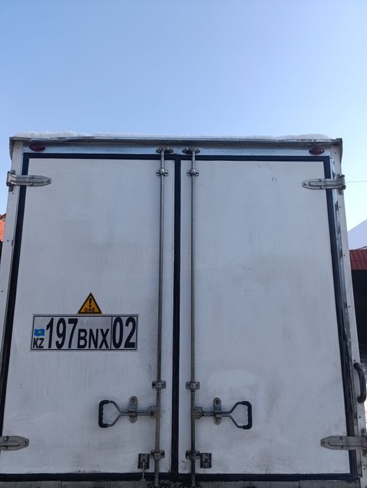 Продам термобудку на Газель