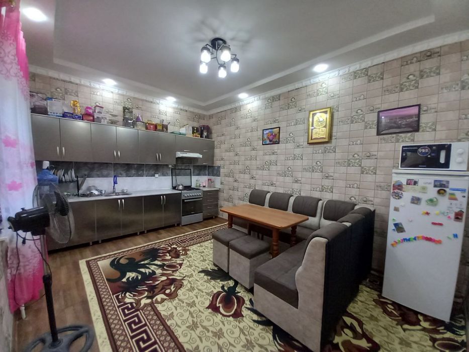 Фарход савхозда 3 сотихлик уй сотилади (бази жихозлари билан)