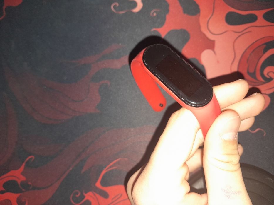 Продам фитнес часы