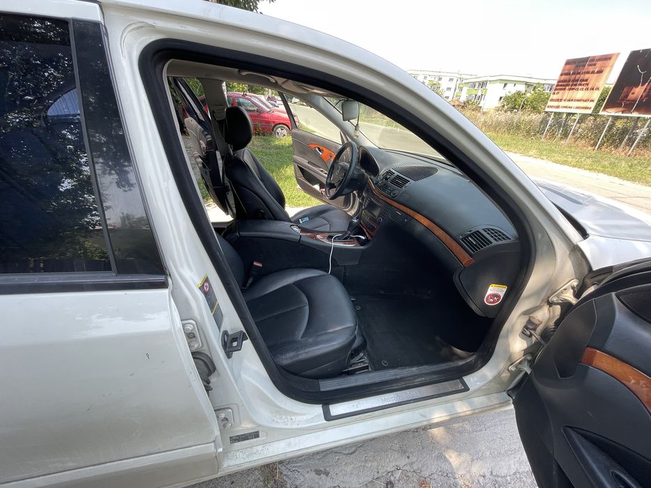 Mercedes e200, 170 de cai,272.000km
