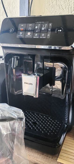 Кафе автомат Phillips 2300Series/  EP2331/10