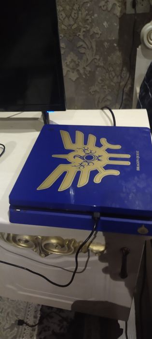 Playstation 4 slim 1 tb limeted 9.00 proshivka 13 ta zor oyinlari bor