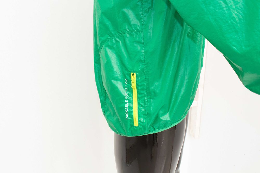 Helly Hansen оригинално мъжко яке ултра леко ветровка L