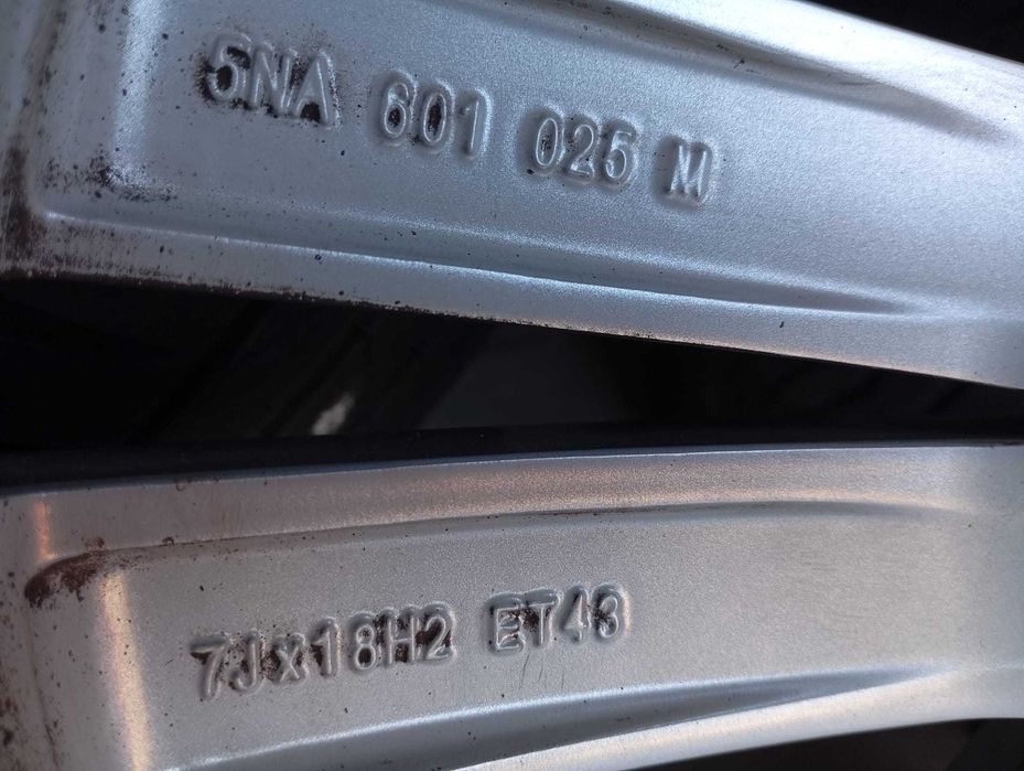 Jante  Volkswagen Passat noi Anvelope iarna noi Pirelli 245 45 18