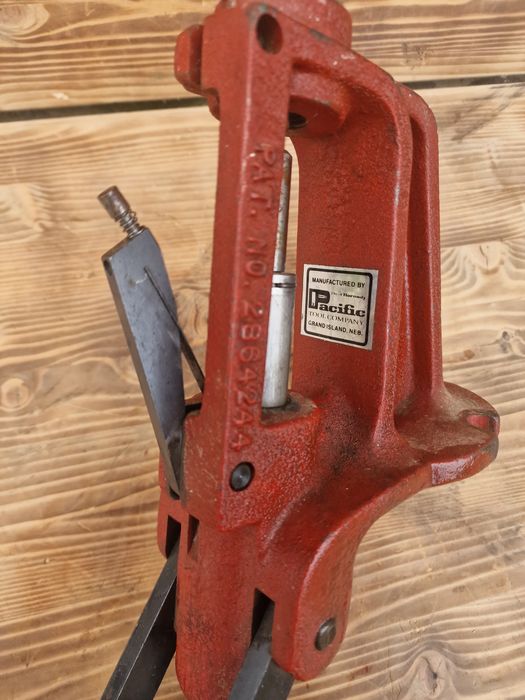 Prese cartuse glont Lyman, Pacific