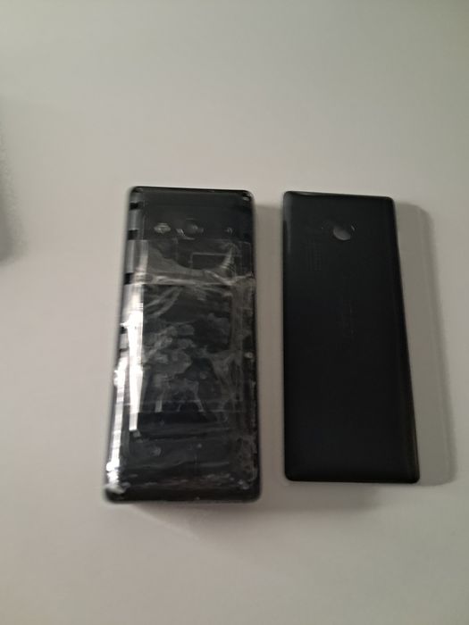 полностью рабочий со вздутым акумулятором