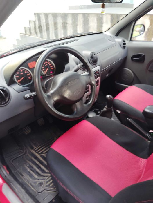 LOGAN 1,4 MPI Laureate +, 2007