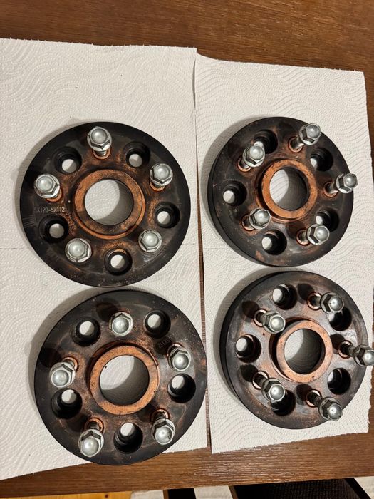 Flanse adaptoare de la 5x120 la 5x112