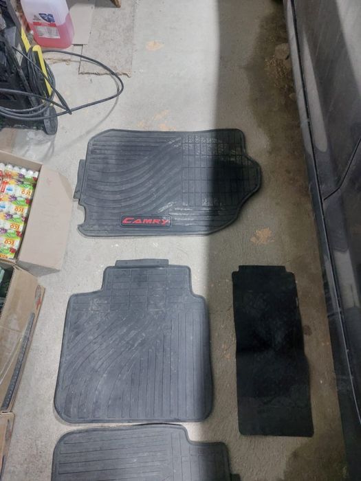 10 мын камри 50.