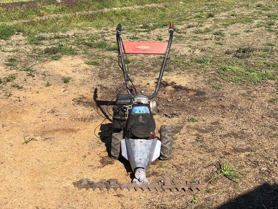 Vand cositoare Honda urgent