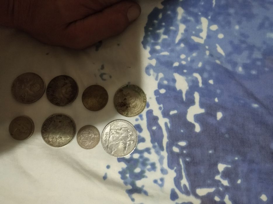 Продам истерические монеты