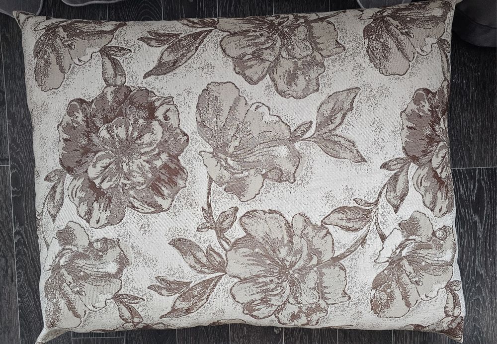 Подушки для дивана