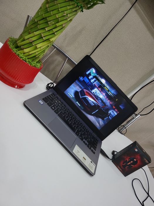Ноутбук ASUS VivoBook