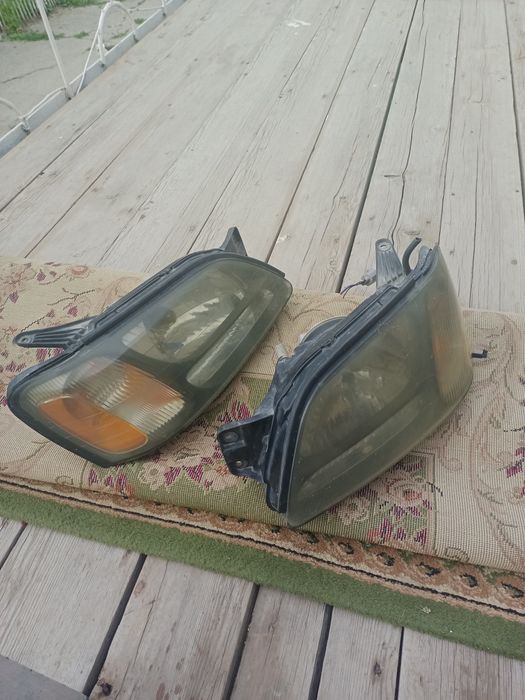 Фары на Субару аудбэк 2002 г
