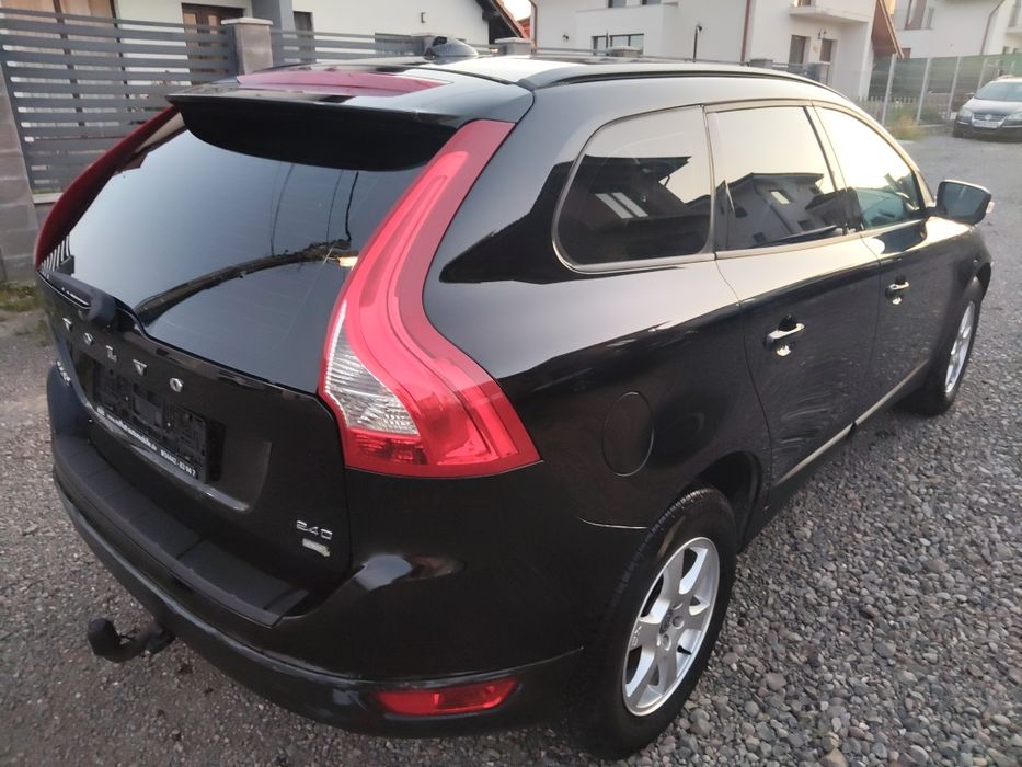 Vând Volvo XC60 2.4 D