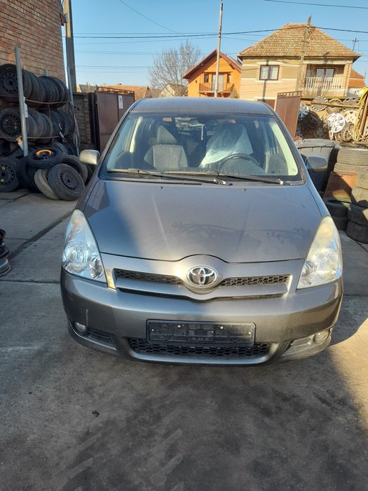 Capota Toyota Corolla Verso facelift