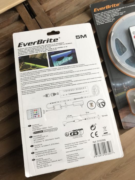 Banda LED Muzicala LED RGB Bucatarie 5 Metri Ikea Color Everbrite Kika