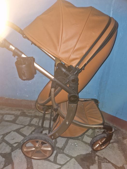 Продам детскую коляску