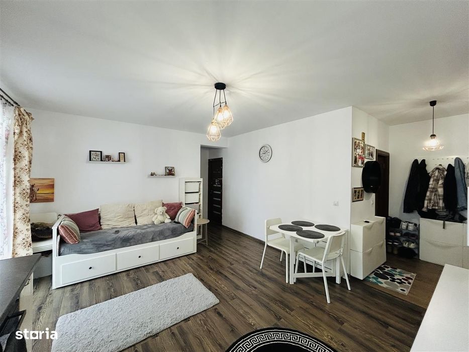 Apartament 3 camere - Mobilat, etaj 1, parcare inclusă - Șelimbăr — fotografia 1