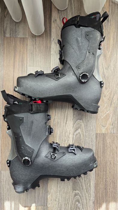 Clapari tura Dynafit Beast 28.5 cm