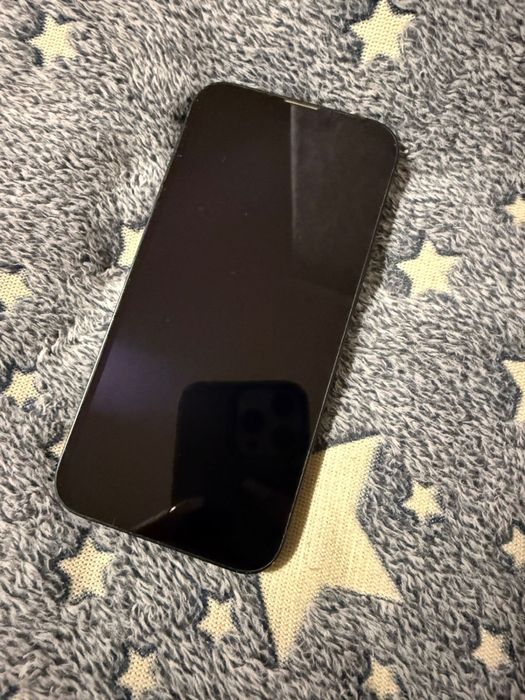 Продам 13 айфон 128гиг