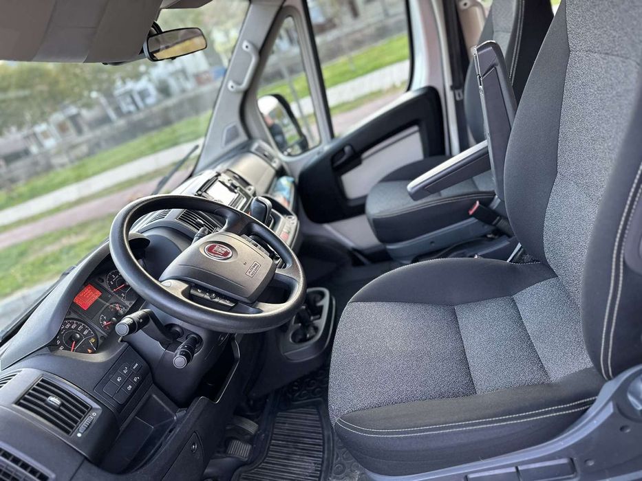 Ducato autoturism  8 locuri